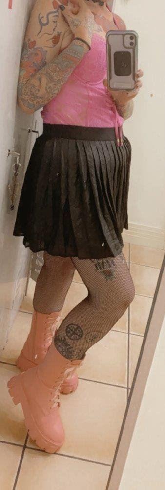 The Irish Aussie Goth Inked & nerdy MINX PHOENIX is BACK