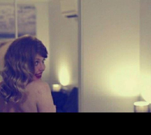 BrunetteSELFIES taken TODAY/New!x PETITE 26yoGreenEyesXx AVAILABLE NOW