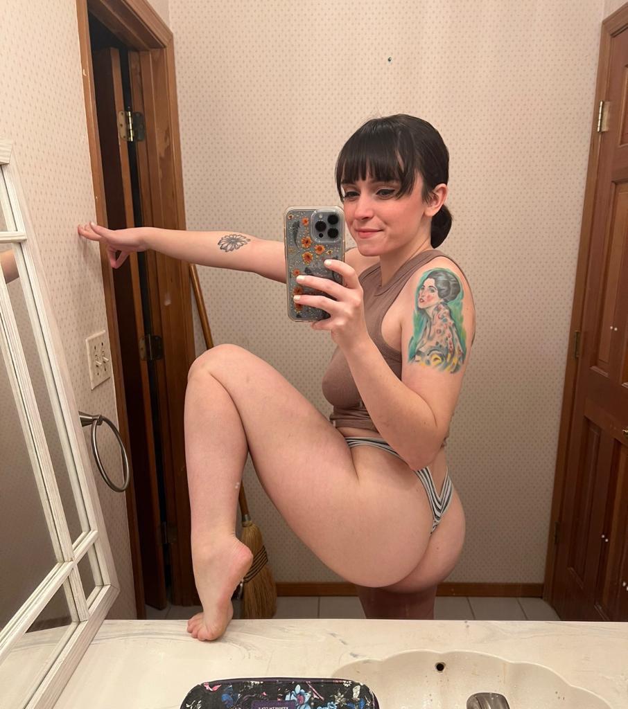 Ready to have goodtime with my wet pussy hit me up @whatsapp‪ +1 (515) 669‑8253