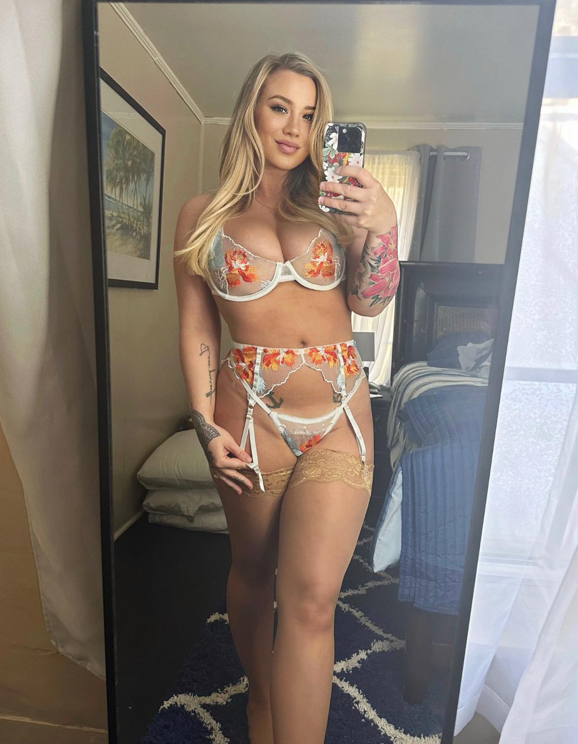 ADD ME UP ON SNAP FOR SOME FREAKT NASTY FUN ☺️😈🥵💯