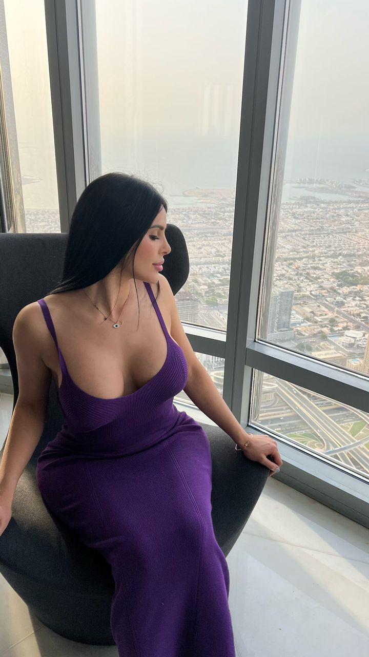 I’m available for incall and outcall services. SNAPCHAT: lilyadr845